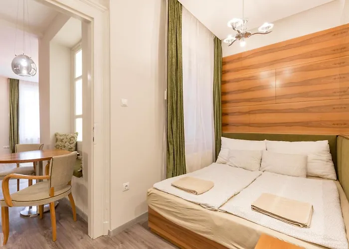 De Luxe In The Absolute Center Budapešť