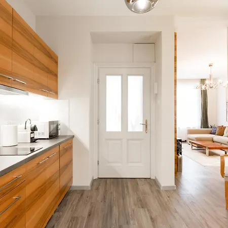 De Luxe In The Absolute Center Lägenhet *